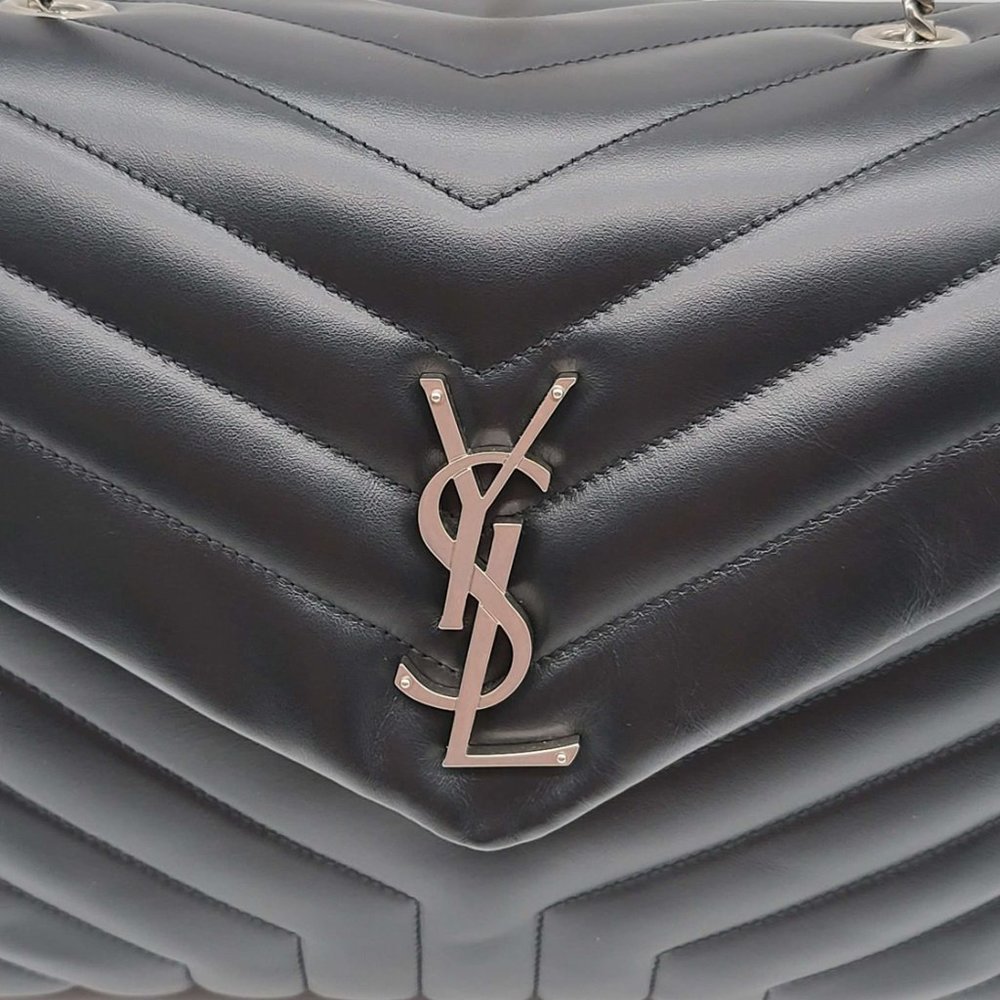 100% Authentic Yves Saint Laurent YSL LouLou Medium Matelasse Shoulder Bag - Picture 7 of 16